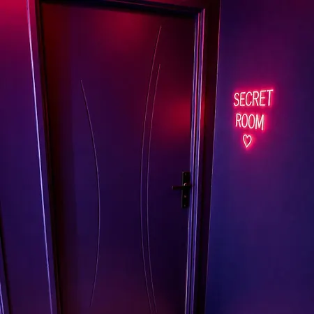 Room, L'ecrin Secret 아파트 라보르